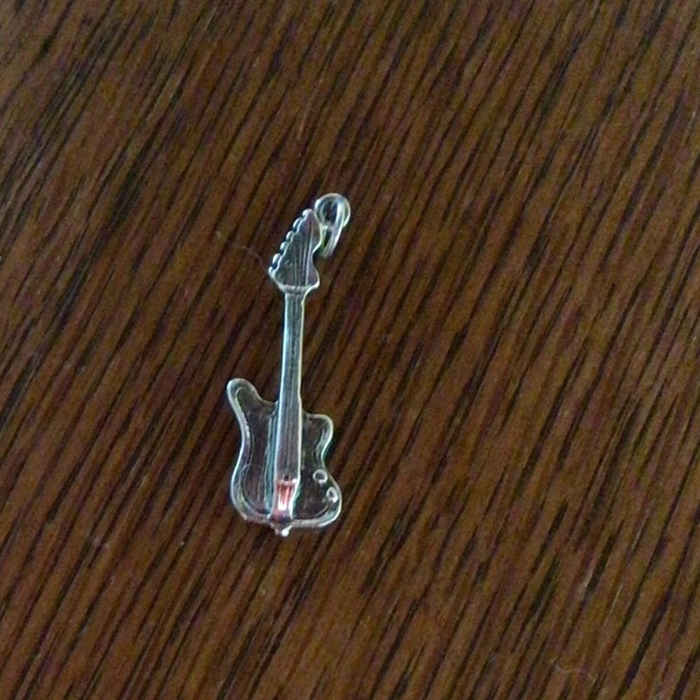 Guitar Pendant